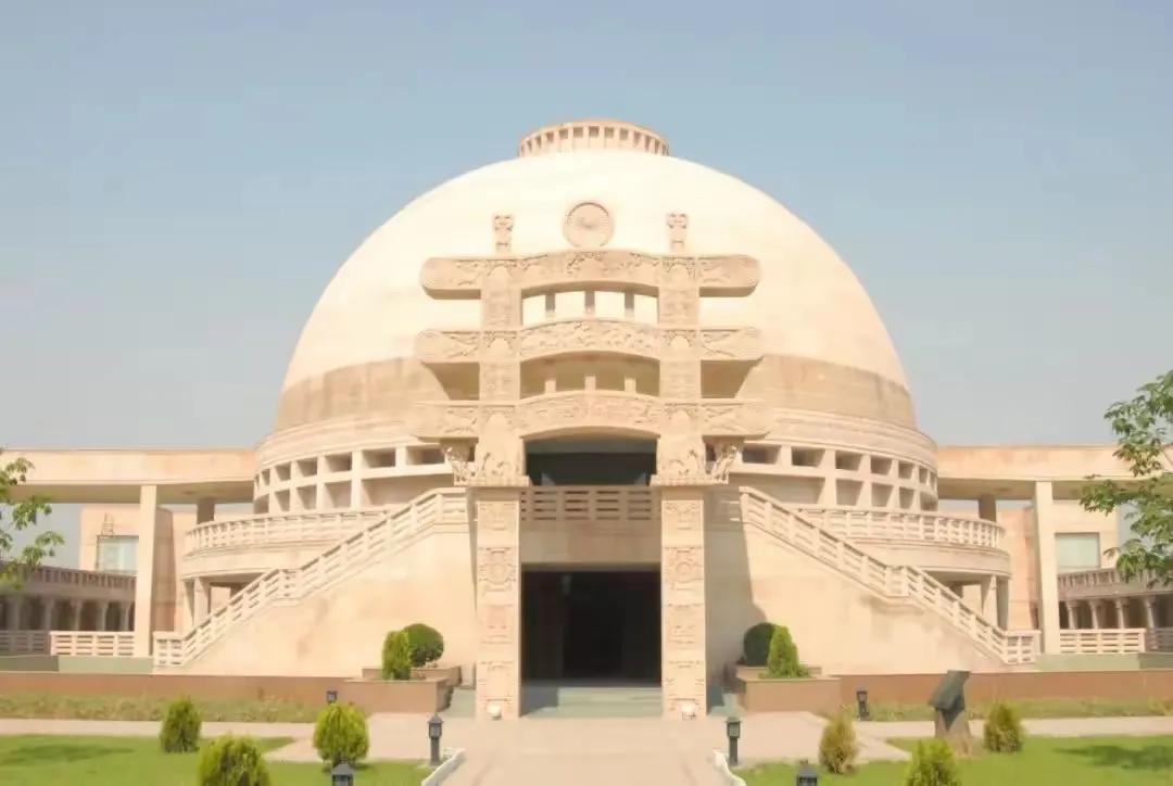 新住持曾稱“不評價少林寺商業化”