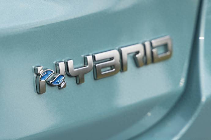 應(yīng)對(duì)歐洲法規(guī)!斯特蘭蒂斯加速輕混車型的推廣!