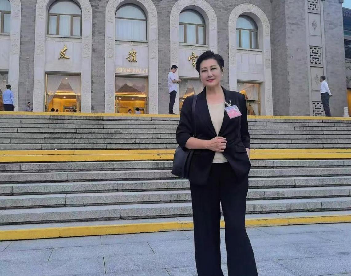 張凱麗稱作為中國人太幸運了