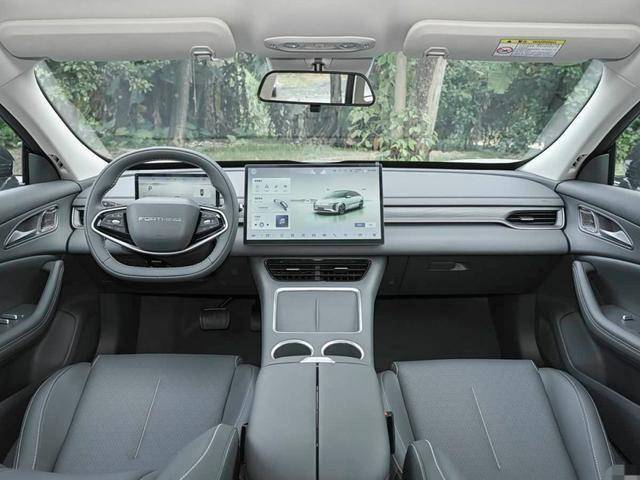 再等3天就上市!800V超快充,劍指小米SU7,限時一口價10.59萬