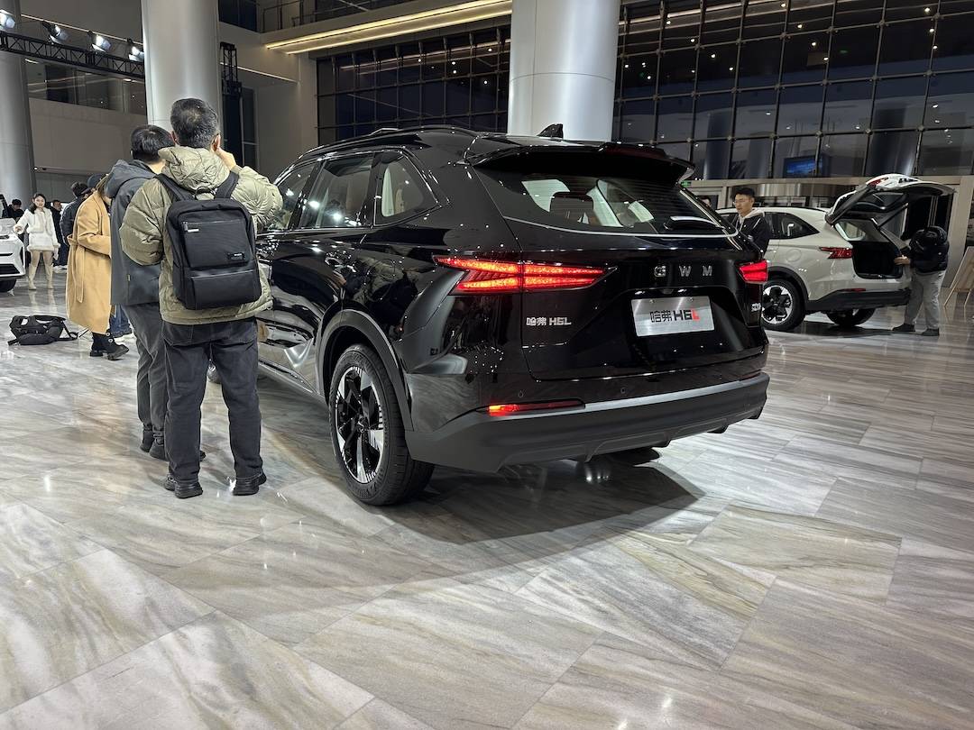 哈弗H6L上市限時售10.39萬起的大五座SUV 提供2.0T動力可選