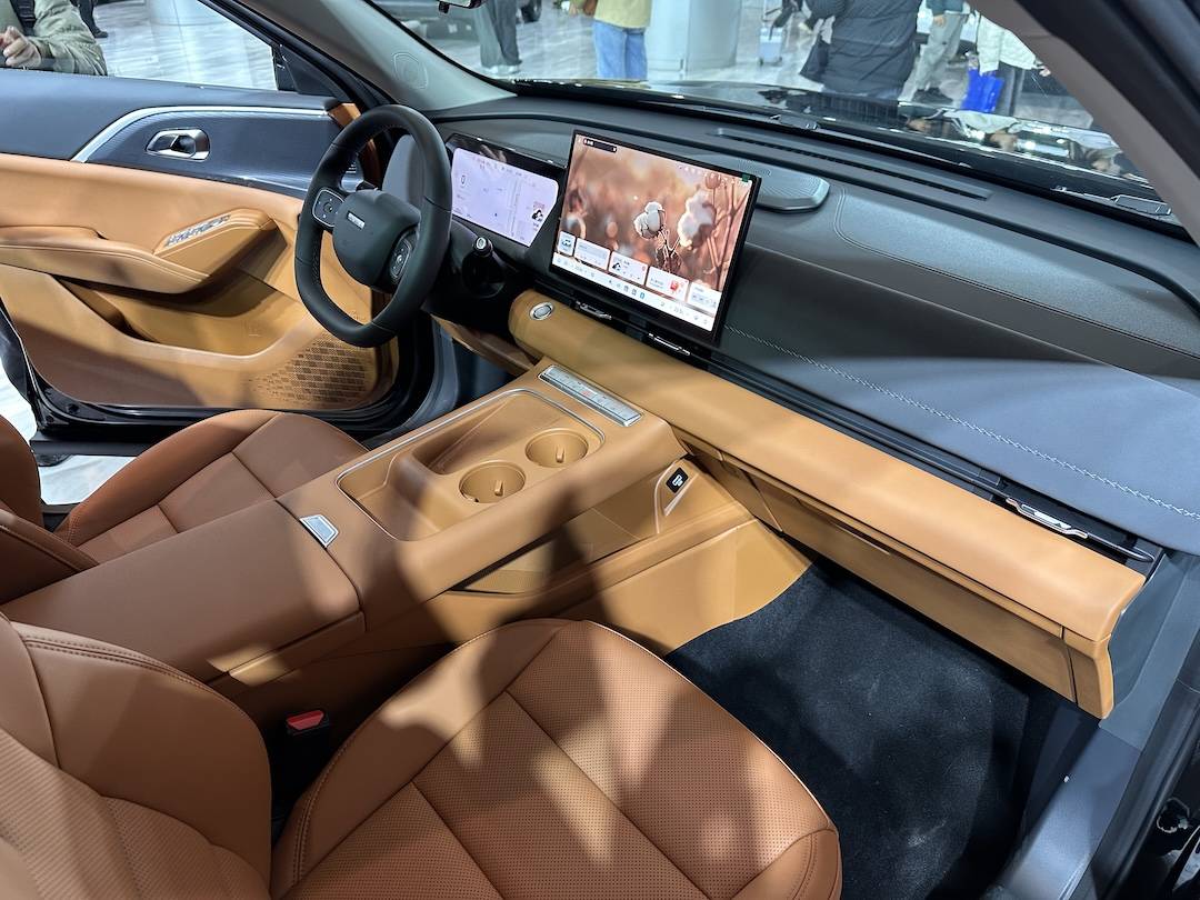 哈弗H6L上市限時售10.39萬起的大五座SUV 提供2.0T動力可選