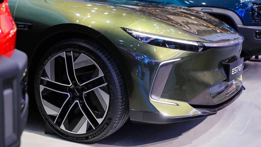 廣州車展最兇“瓦罐”!星途ES7 GT+ES Hero雙車首發,三電機540匹