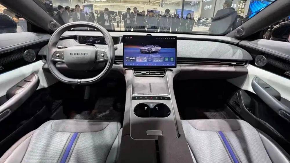 廣州車展最兇“瓦罐”!星途ES7 GT+ES Hero雙車首發,三電機540匹